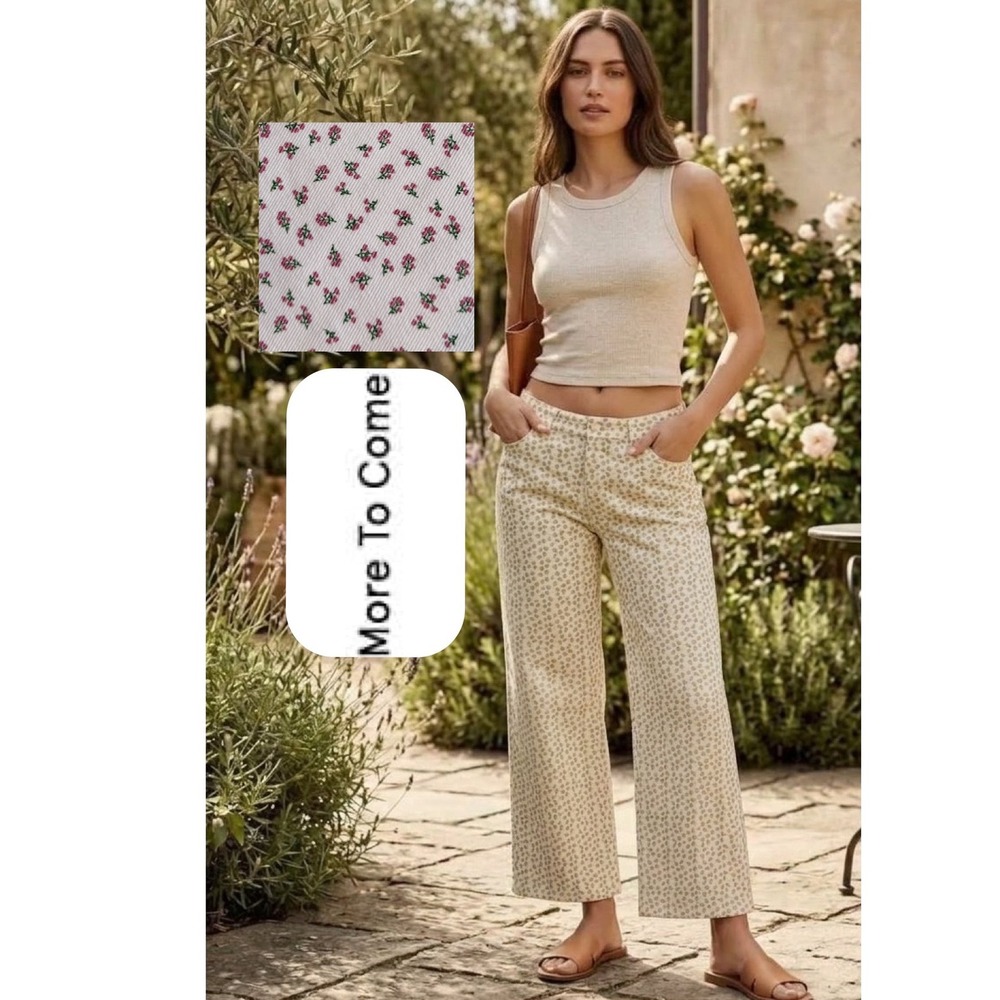 More To Come Floral Wide Leg Jeans Cream Pink Rose Print Sz M NWT Cottage Core